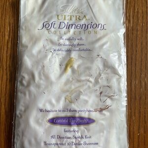 Vintage Silkies Ultra Soft Dimensions Control Top Pantyhose Nylons Large NUDE